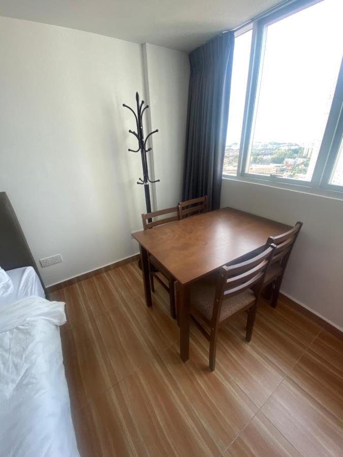 6Pax 1 Bedroom Near Usm Spice Arena Pantai Specialist Airport บายันเลอปาส ภายนอก รูปภาพ